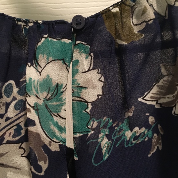 Loft sleeveless shear summer top - Picture 4 of 5